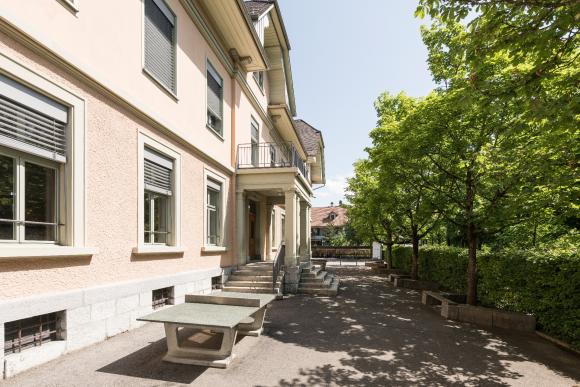 Schulhaus Au