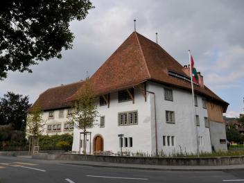 Höchhus; Erwerb durch Einwohnergemeinde Steffisburg